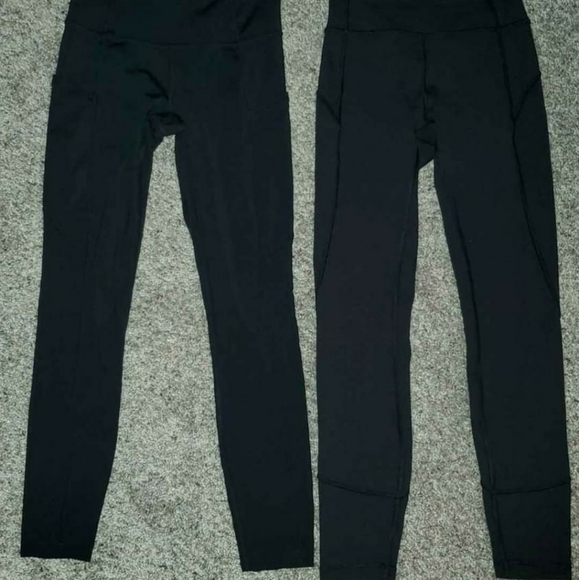 SOLD!! Fast and Free Lululemon Leggings Size 2 - Picture 2 of 4